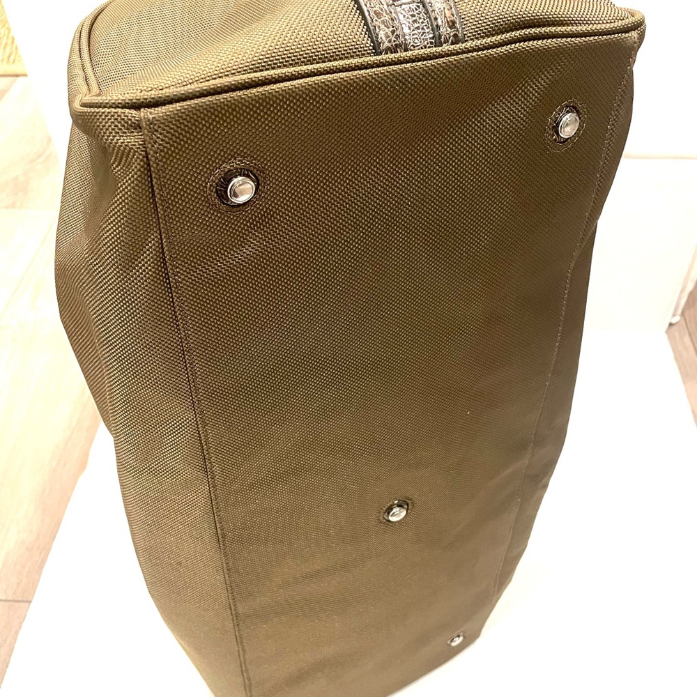 TUMI Carry More Ballistic Nylon and Leather Trim Bag NWT - Picture 9 of 16